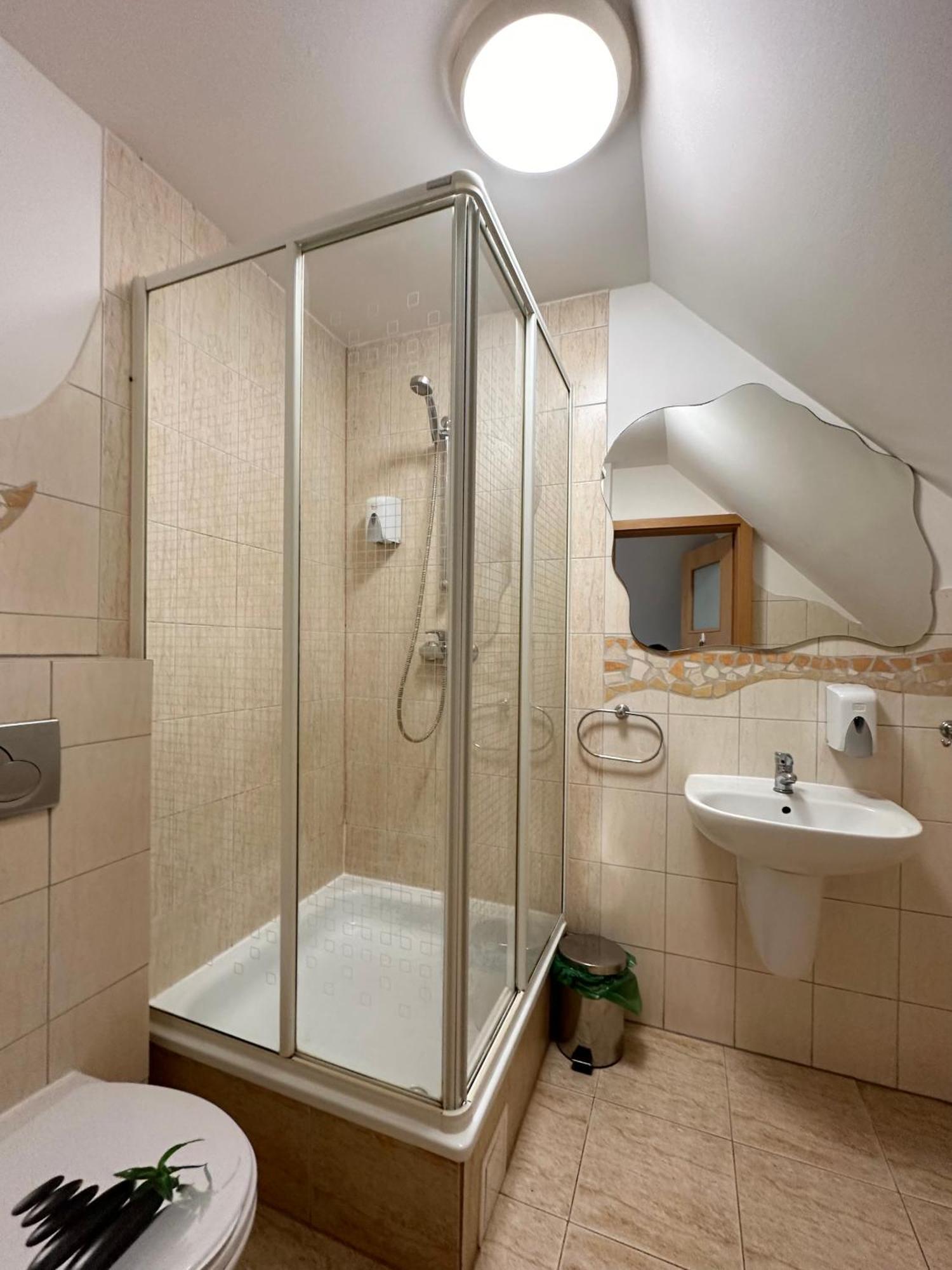 Motel Za Miedza Bralin Luaran gambar