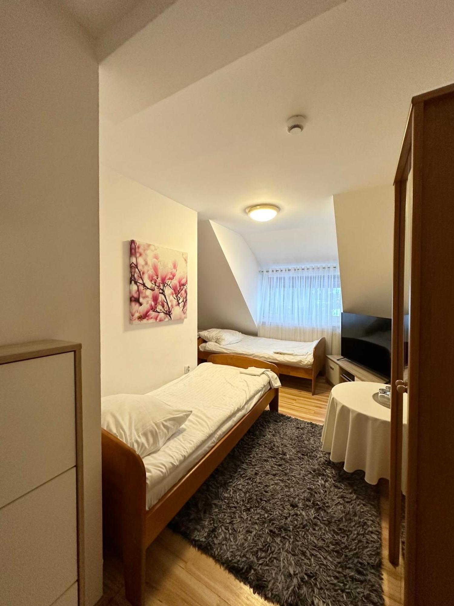 Motel Za Miedza Bralin Luaran gambar