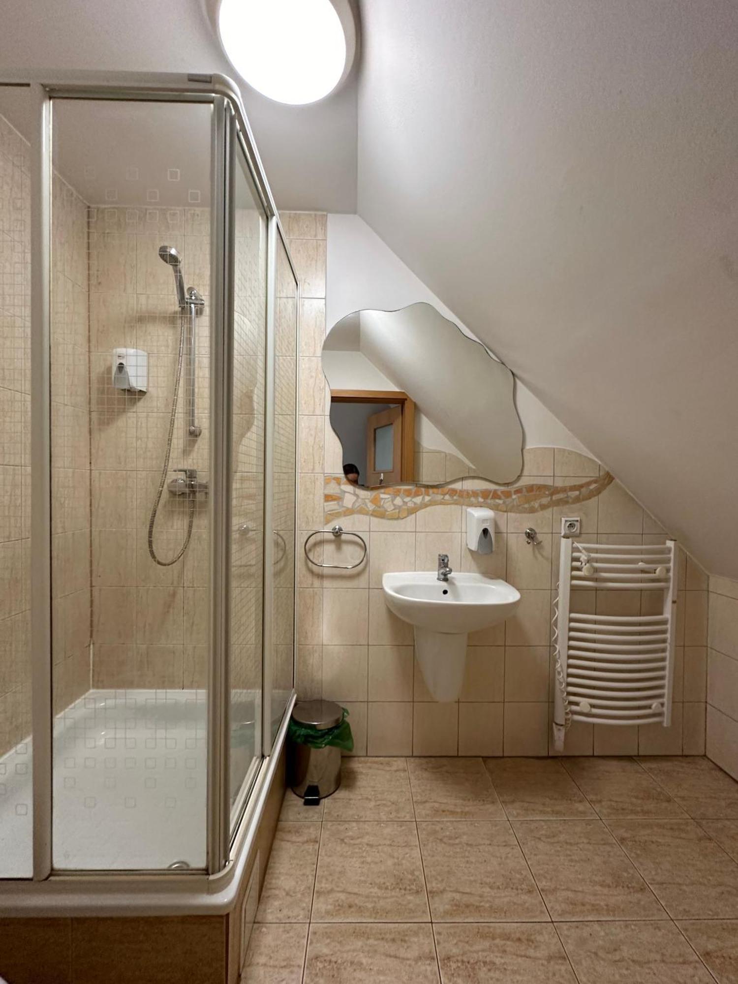 Motel Za Miedza Bralin Luaran gambar