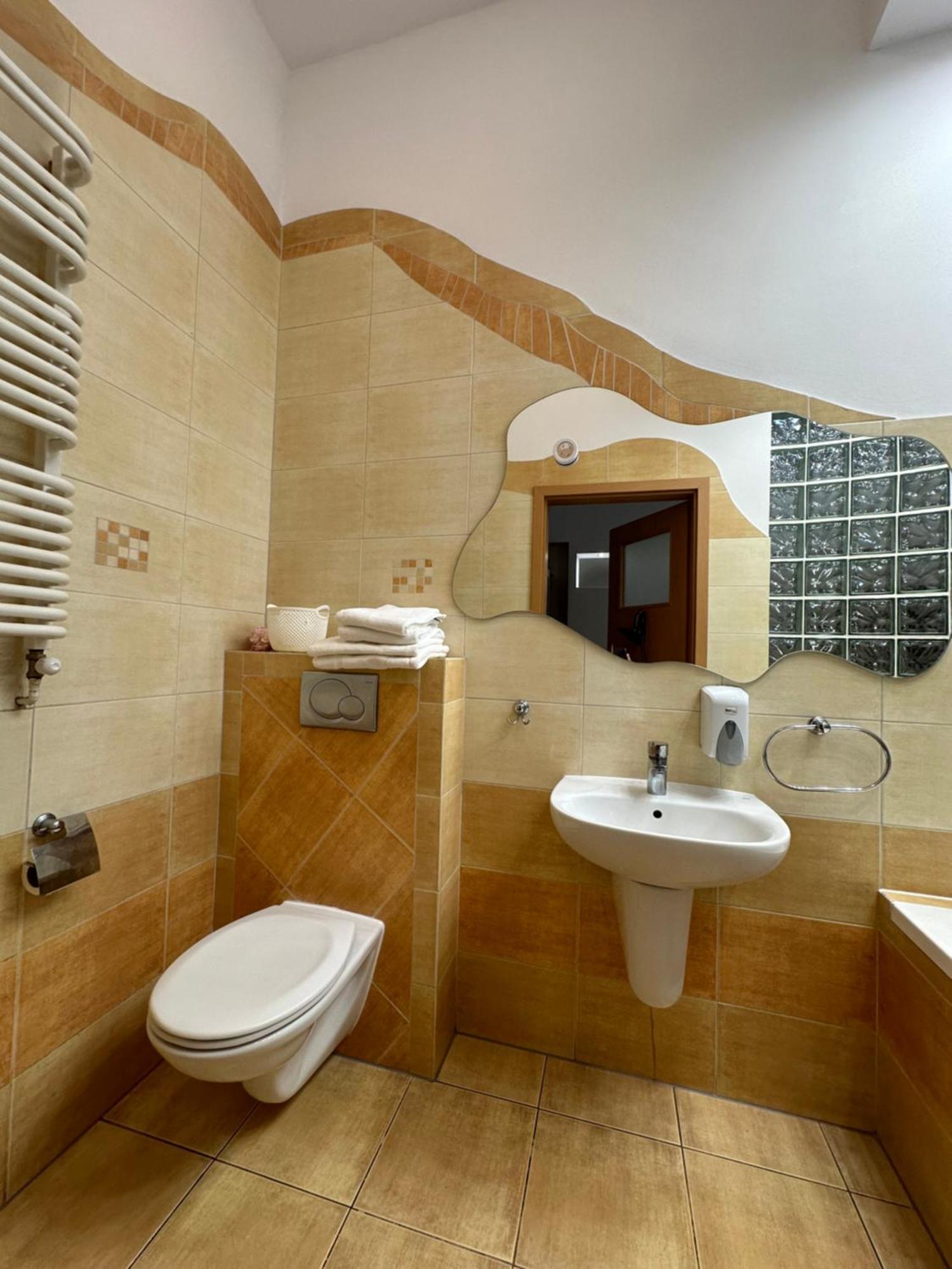 Motel Za Miedza Bralin Luaran gambar