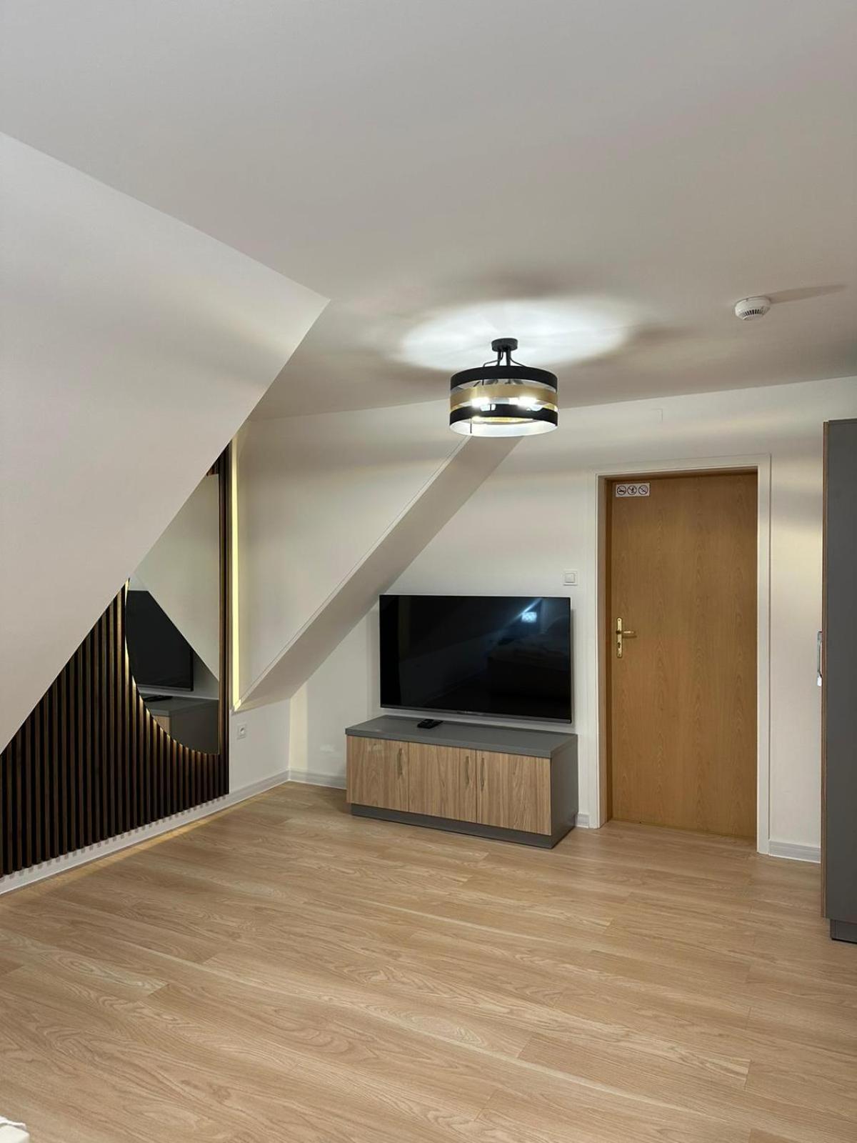 Motel Za Miedza Bralin Luaran gambar