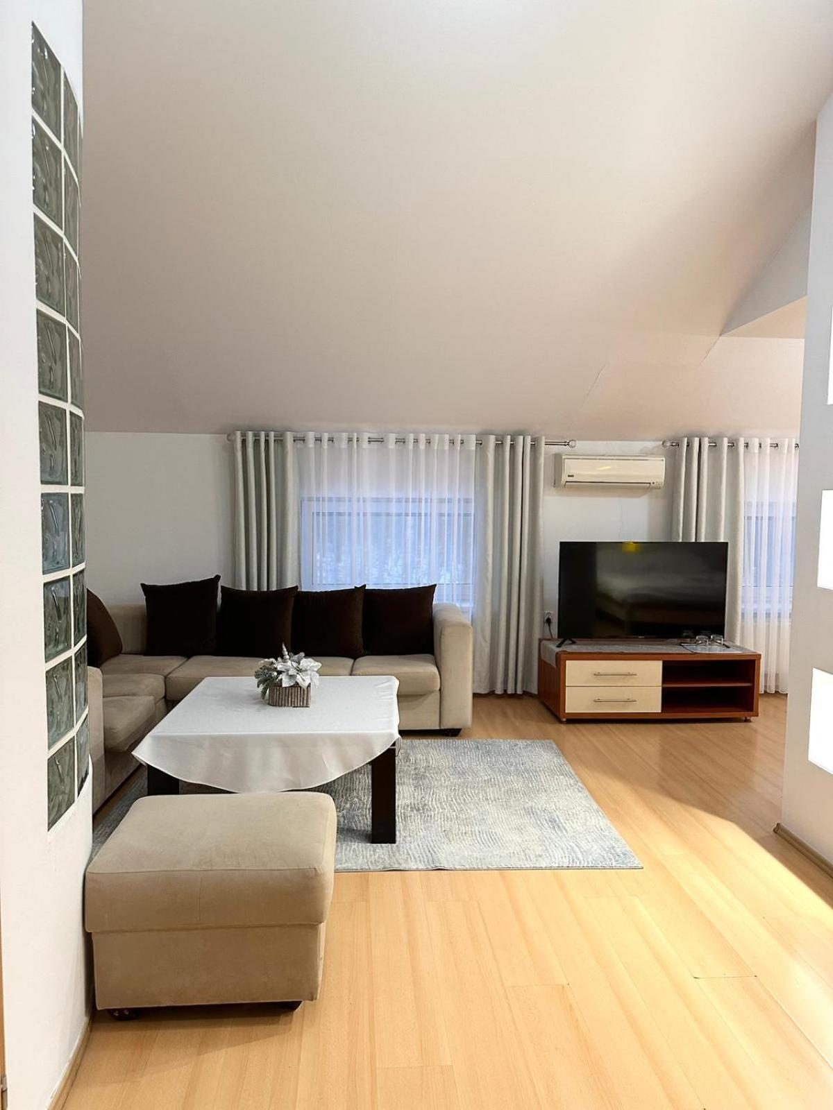 Motel Za Miedza Bralin Luaran gambar