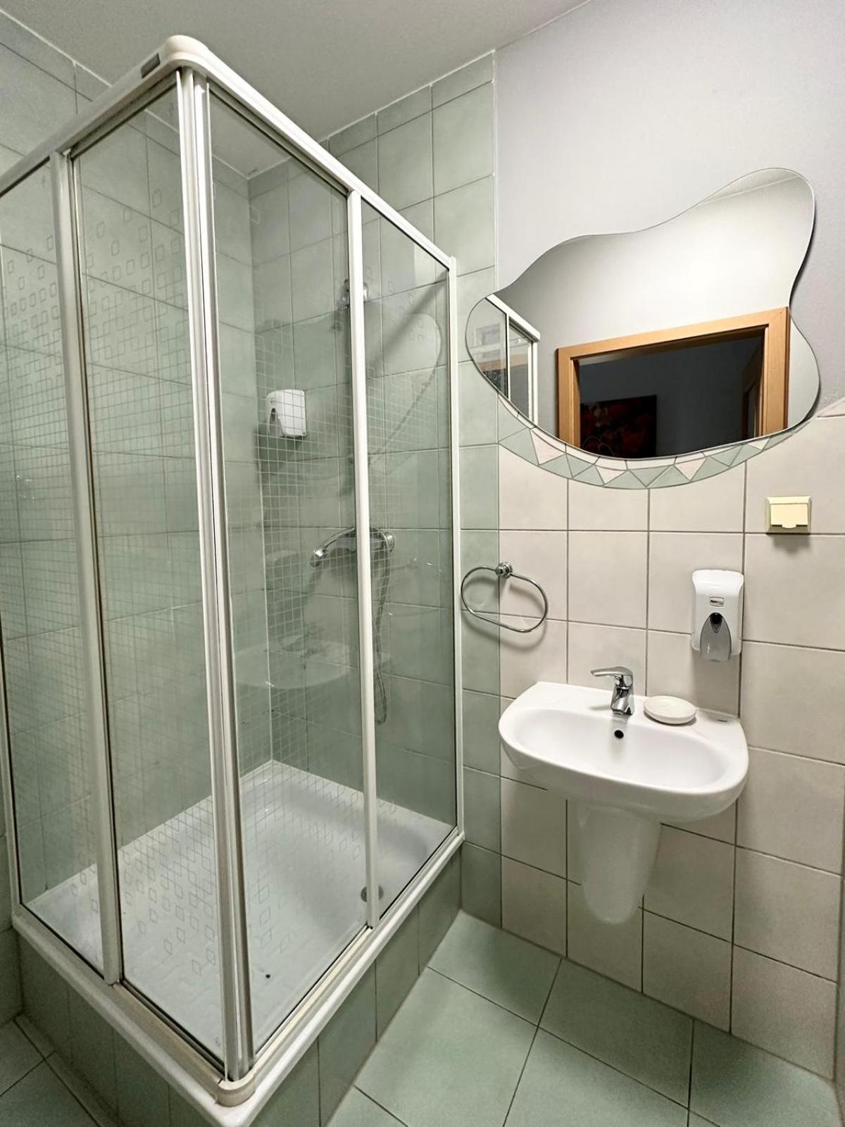 Motel Za Miedza Bralin Luaran gambar