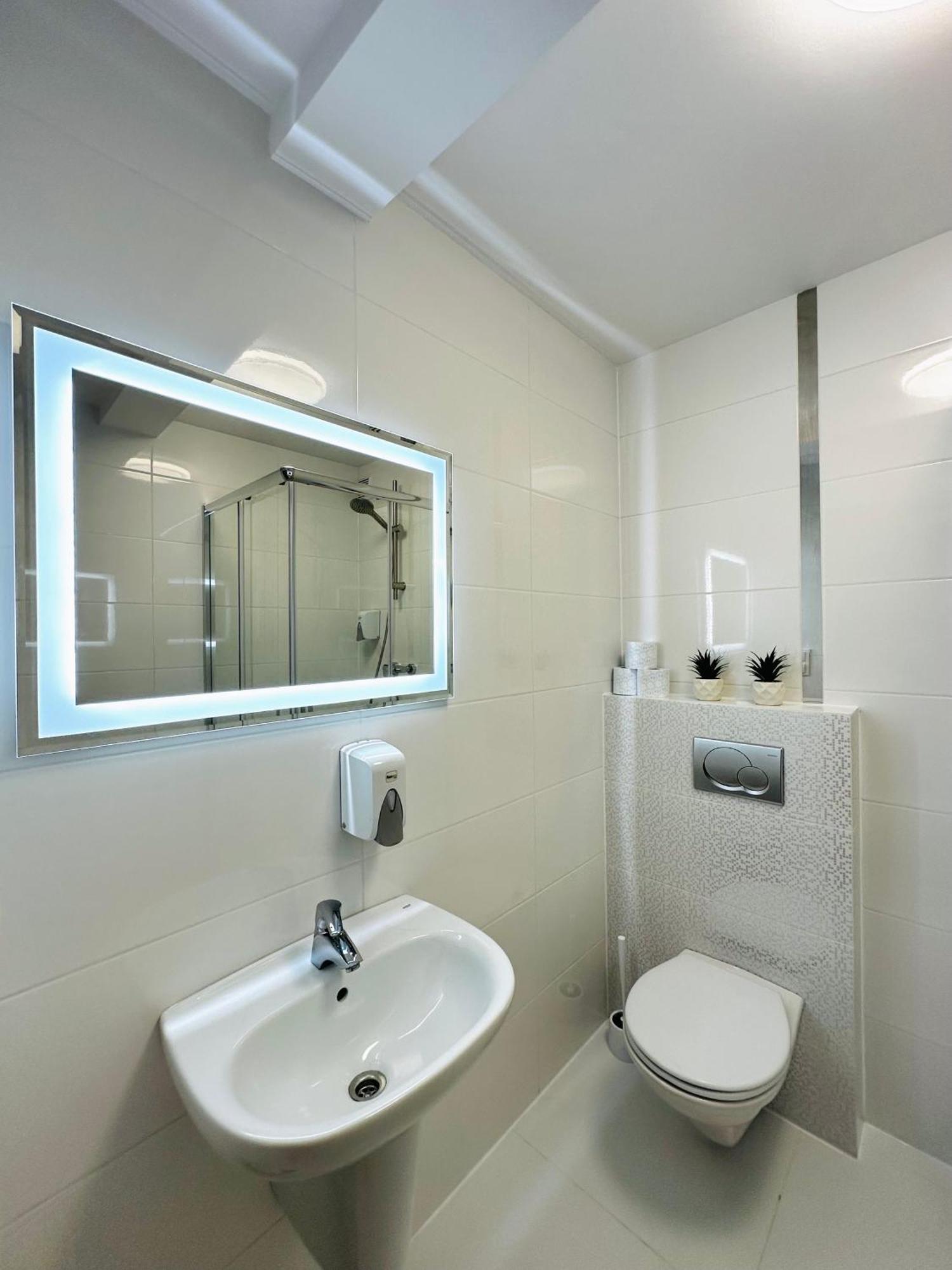 Motel Za Miedza Bralin Luaran gambar