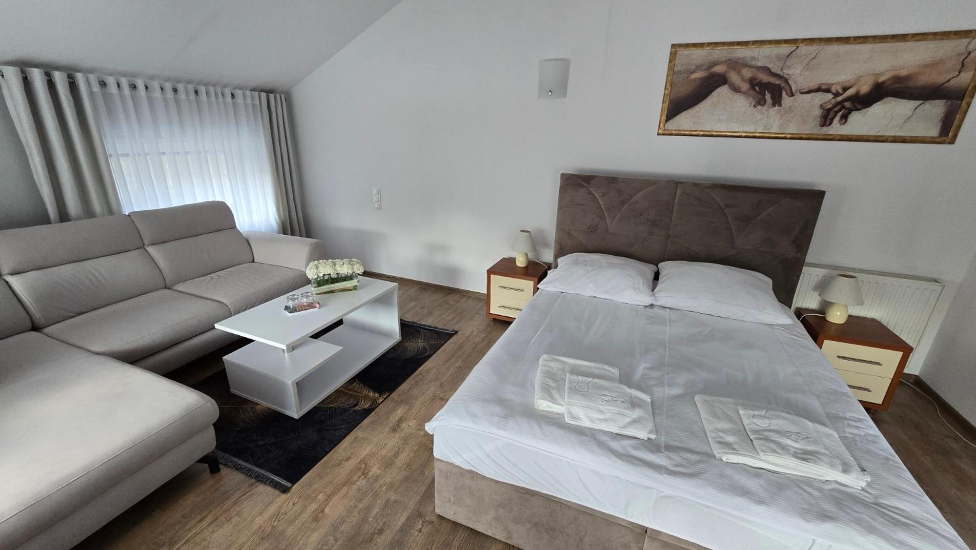 Motel Za Miedza Bralin Luaran gambar