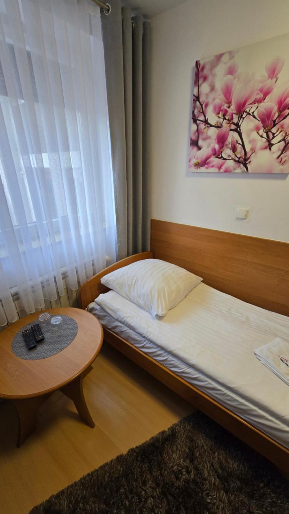 Motel Za Miedza Bralin Luaran gambar