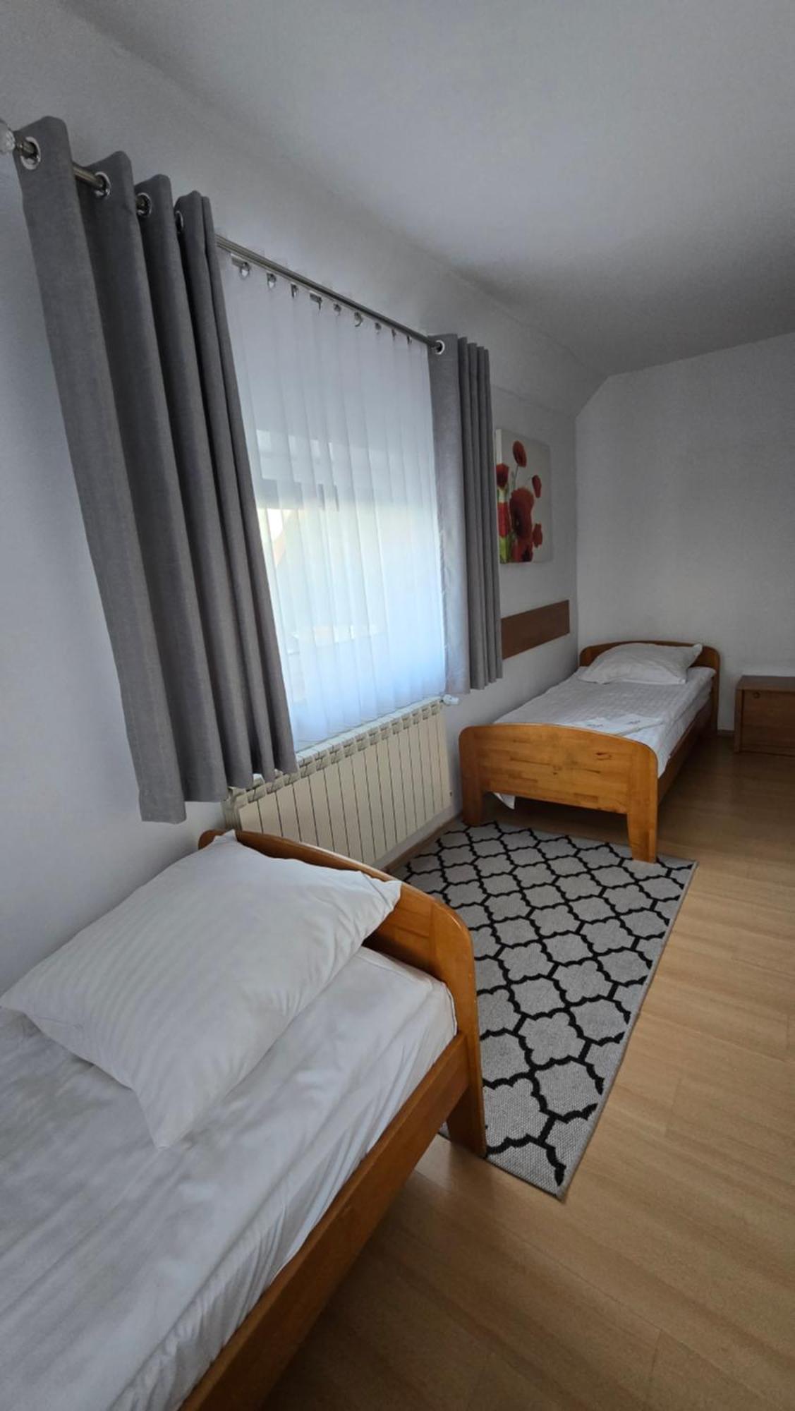 Motel Za Miedza Bralin Luaran gambar